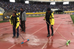 آب گرفتگی در ورزشگاه نقش جهان قبل از بازی سپاهان و استقلال