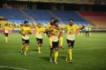 علی احمدی: محرم باید فکری برای دفاع سپاهان بکند