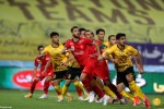 دیدار تدارکاتی سپاهان و پرسپولیس در ورزشگاه آزادی
