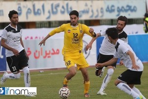 گزارش تصویری دیدار صبای قم و سپاهان (94/1/15)