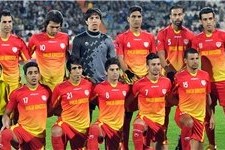 مجروح شدن داور بازی توسط تماشاگران