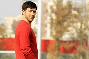 کریم باقری با پرسپولیس به اصفهان نرفت