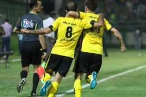 رکورد جدید سپاهان؛ سه بار چهارتایی کردن پرسپولیس در 8 سال!