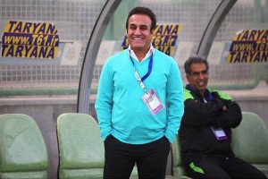 کارت بازی کاظمی برای بازی با سپاهان صادر شد