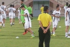 تمرین زردپوشان در ورزشگاه سیب