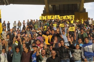 گزارش تصویرى اولین حضور هواداران در ورزشگاه نقش جهان