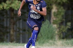 ویسی خواهان جذب هافبک استقلال شد