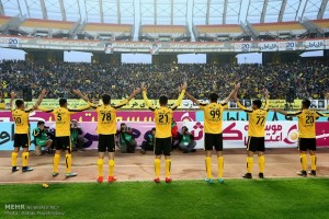 تابش: قلعهنویی قرار است با نویدکیا صحبت کند