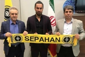 پیراهن نویدکیا به خالد شفیعی نرسید