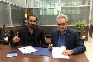 شفیعی: به چمن نقشجهان فکر میکنیم رباط پاره می کنیم