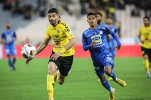 نمایش خوب مدافعین کناری سپاهان