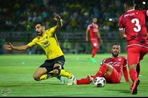 ایرانپوریان به بازی سپاهان مقابل سایپا نمیرسد