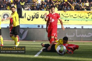 گل پدیده آفساید بود و پنالتی برای سپاهان رخ نداد
