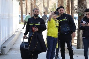 حرکت سپاهانی ها به سمت ورزشگاه نقش جهان