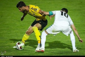 آبگرفتگی پارکینگ ورزشگاه نقشجهان؛ ذوبیها با بازوبند مشکی به میدان میروند