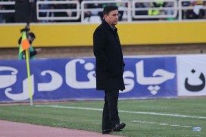 قلعه نویی به نشست خبری بازی با سایپا نمی رسد