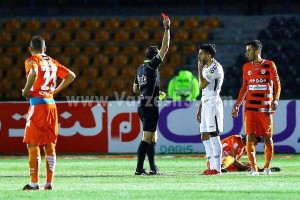 ایرانپوریان بازی پرسپولیس را از دست داد