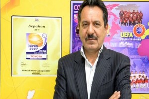 خوروش: وضعیت جسمی و روحی سپاهان از پرسپولیس بهتر است