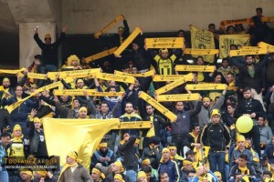 آیا هواداران سپاهان در اصفهان مثل هواداران پرسپولیس رفتار می کنند؟