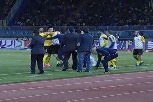 ویدئوی خلاصه بازی پدیده شهرخودرو 1 - سپاهان 1