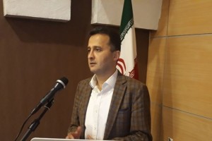 محمودزاده: ثبت قرارداد ۱۴ بازیکن قبل از شروع مسابقات الزامی است