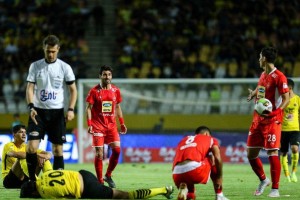 سپاهان و پرسپولیس محروم نمی شوند