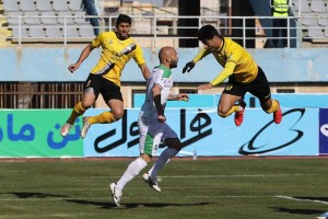 درخشش محبی ادامه دارد