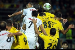 شهرآورد انتقامی در چهل و یکمین مصاف ذوبآهن و سپاهان